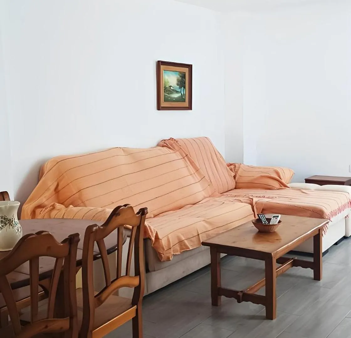 Apartamento Reformado Con Piscina Y Vistas Garrucha